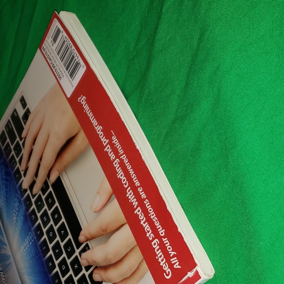 Coding for Beginners Magazine 2019 Edition - Picture 2 of 3